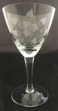TOY26 Wine Glass