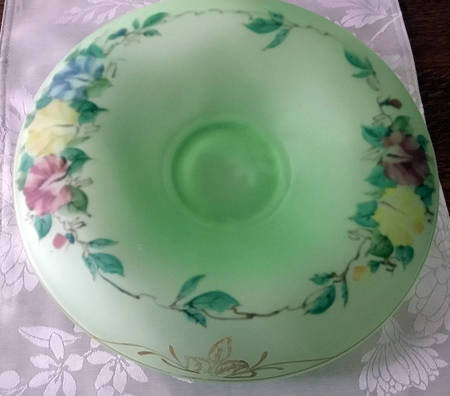 Sweet Pea (Various Colors) 11" Flared Bowl