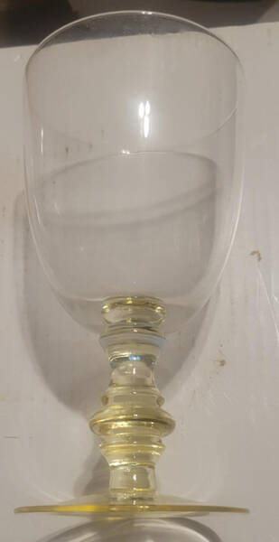 Two Tone Wine Glass