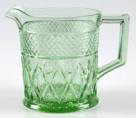 Cape Cod Green (Chantelle) 32 Oz Jug