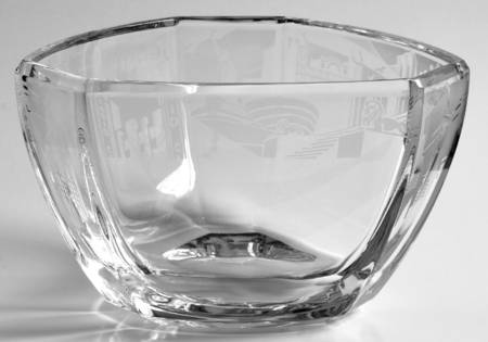 New York City Skyline 6" Triangular Bowl