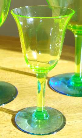 14196-Vaseline-Blue Wine Glass