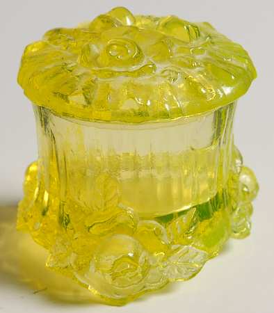 Roses Canary by Tiffin-Franciscan