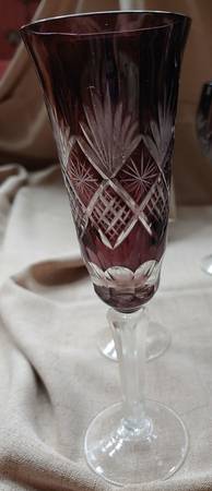 TSZ6 Purple Fluted Champagne