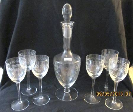 TOY43 Decanter & Stopper