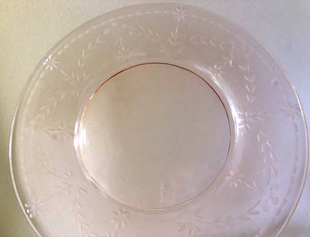 1117-3 Pink Luncheon Plate