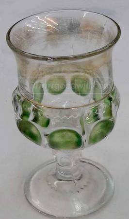 King's Crown Green Dots Water Goblet