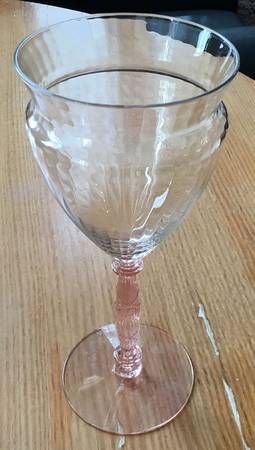 TIF72-Clear-Pink by Tiffin-Franciscan