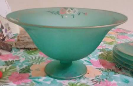 TIF92 10" Footed Bowl