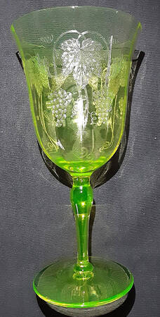 Vintage Green by Tiffin-Franciscan