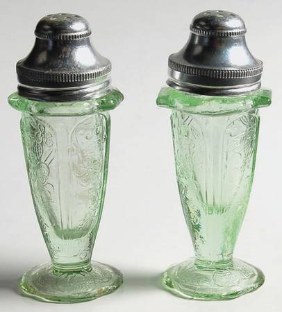 Cherry Blossom Reproductions Shaker Set w/Metal Lids