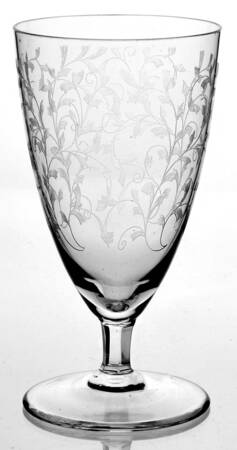 UNK103 Footed Tumbler