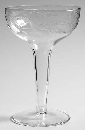 UNK201 Tall Hollow Stem Champagne