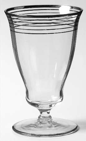 UNK262 Footed Tumbler