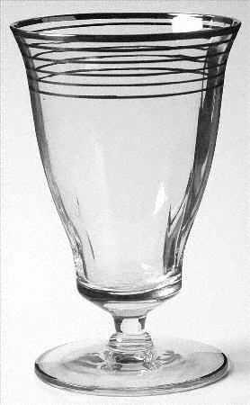 UNK262 9 Oz Footed Tumbler