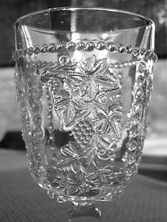 Beaded Grape Flat Tumbler