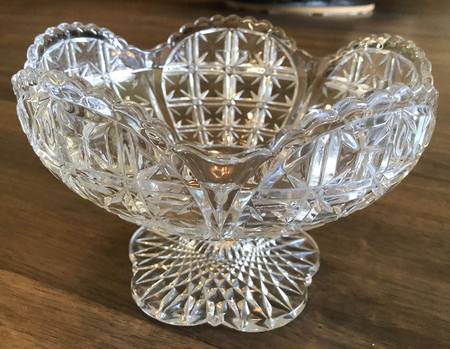 Maltese Cross Round Compote (Height X Width)