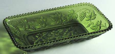 Beaded Grape Green Pickle Dish