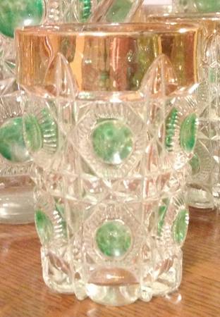 Bull's Eye and Daisy Green (Gold Trim) Flat Tumbler