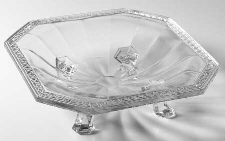 US Sheraton 9" 4-Toed Footed Bowl