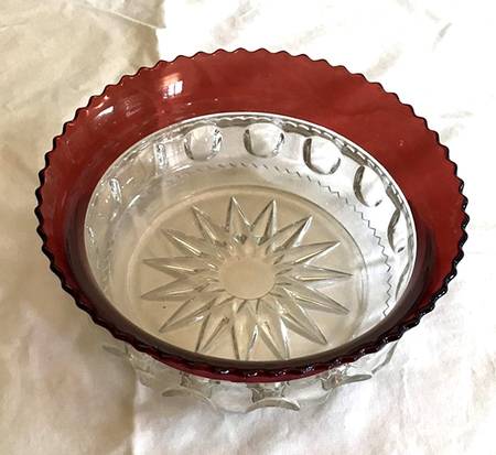 King's Crown Ruby Flash 9" Round Bowl