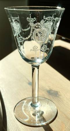UNK440 Wine Glass