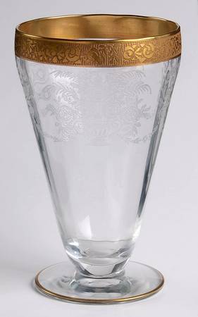 UNK509 Clear 10 Oz Footed Tumbler