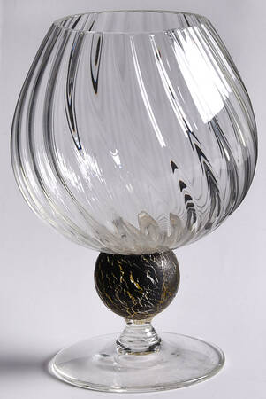 Manhattan Black Brandy Glass
