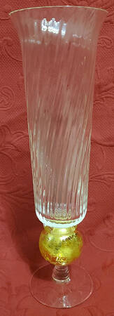 Manhattan Gold 15" Flower Vase