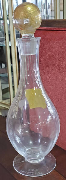 Manhattan Decanter & Gold Stopper