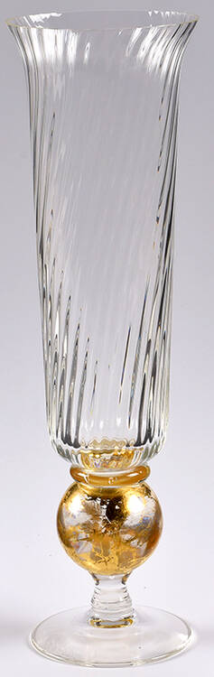 Manhattan Gold 14" Flower Vase