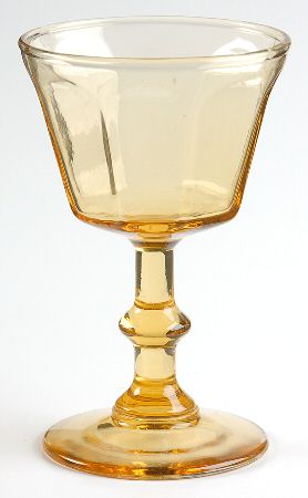 UNK542 Amber Liquor Cocktail
