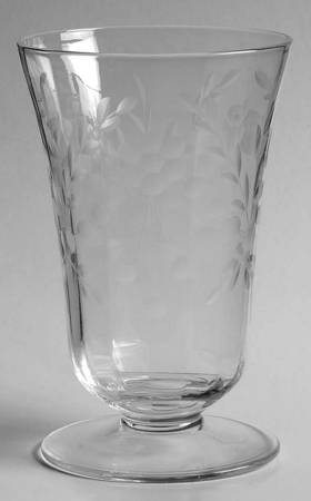 UNK556 8 Oz Footed Tumbler