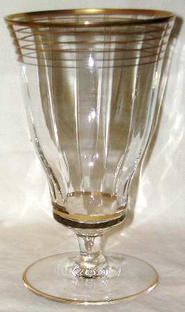 UNK262G Footed Tumbler