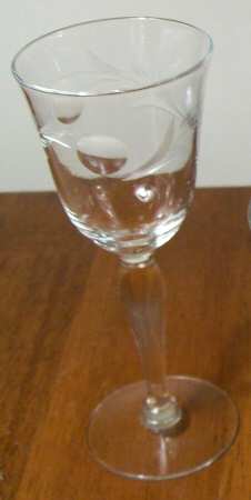 UNK749 Wine Glass