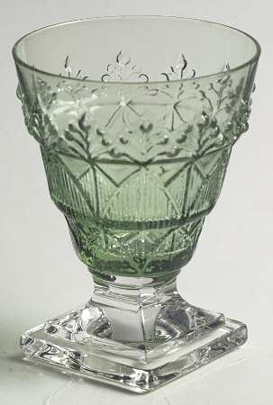 UNK781 Footed Tumbler
