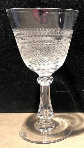 UNK892 Wine Glass