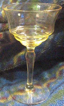 UNK1034 Yellow Liquor Cocktail