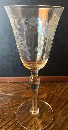 UNK1084 Cordial Glass
