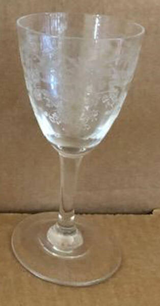 UNK1357 Wine Glass