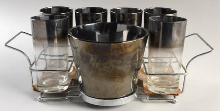 VIQ2 Beverage Set (Cib, 6 Chb & Caddy)