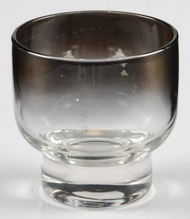 VIQ2 On the Rocks Glass