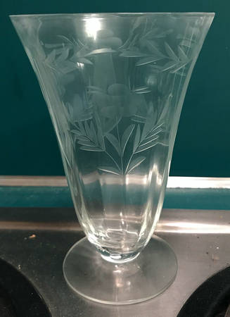 UNK1400 7 Oz Footed Tumbler