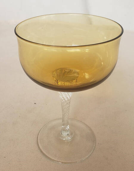 UNK1531 Champagne/Tall Sherbet
