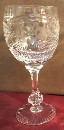 UNK1542 Wine Glass