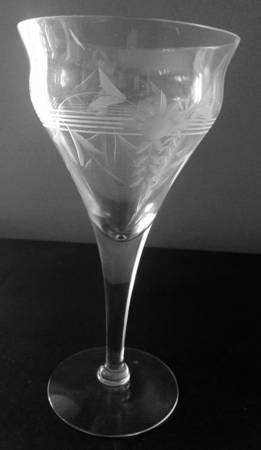 UNK1563 Wine Glass