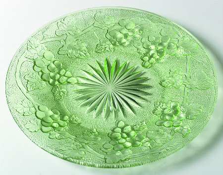 Grape Luncheon Plate