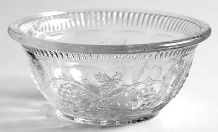 Late Panel Grape Small Fruit Dessert Bowl