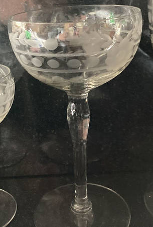 UNK1979 Champagne/Tall Sherbet