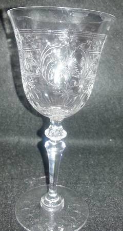 UNK2032 Wine Glass